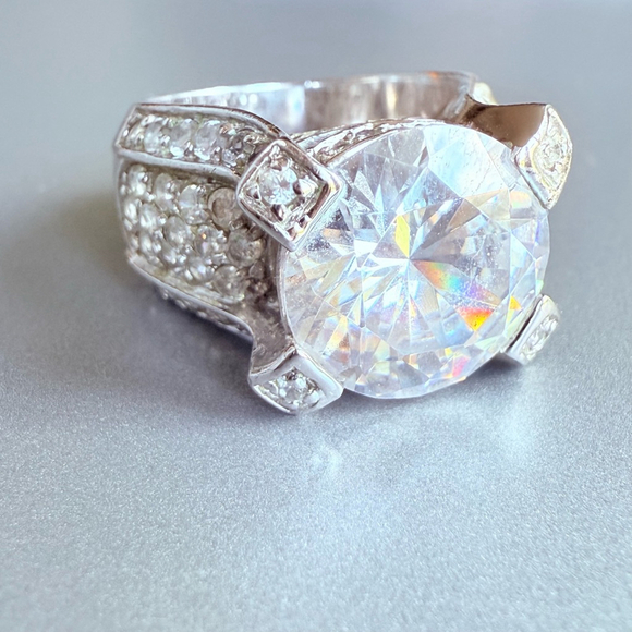 Jewelry - Huge Estate 10.88ct Cubic Zirconia Sterling Silver 925 Statement Cocktail Ring